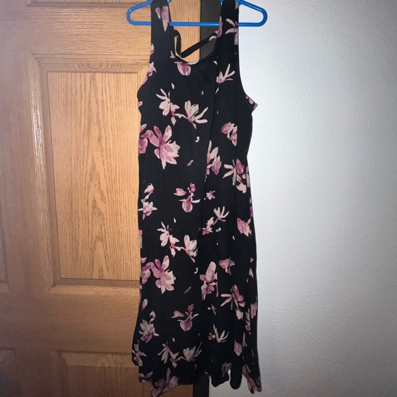 Maurice’s dress black with flowers, size extra small - Picture 2 of 2